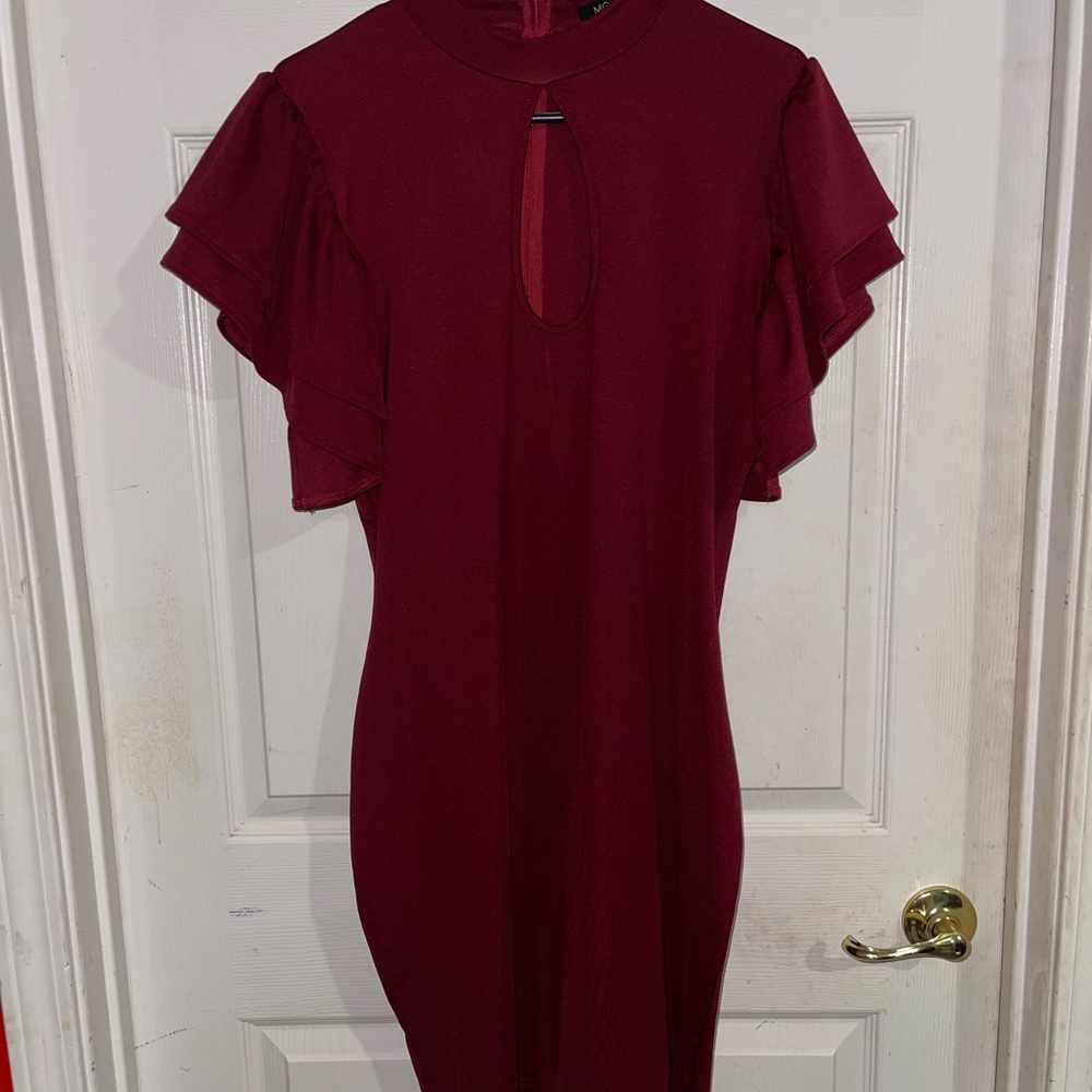 Elegant Burgundy Ruffle Sleeve Dress